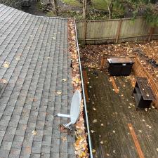 Top-Quality-Roof-Moss-Treatment-and-Gutter-Cleaning-in-Lakewood-WA 0